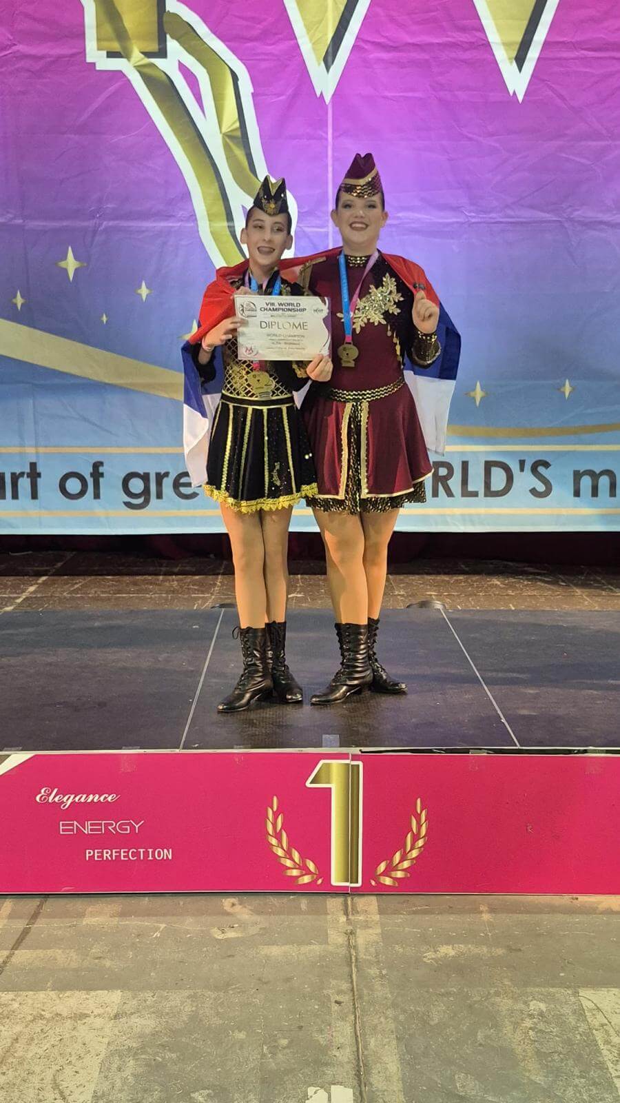 Mace junior duo / trio – Vanesa Foltýnová a Eliška Marková